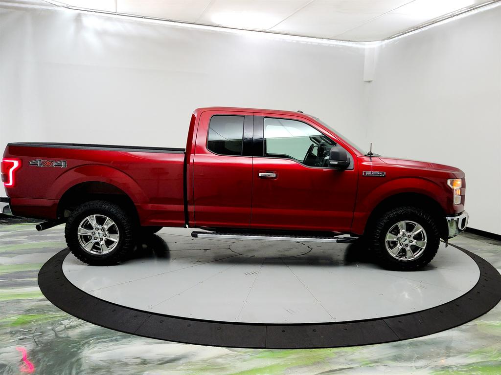 2016 Ford F150 XLT photo