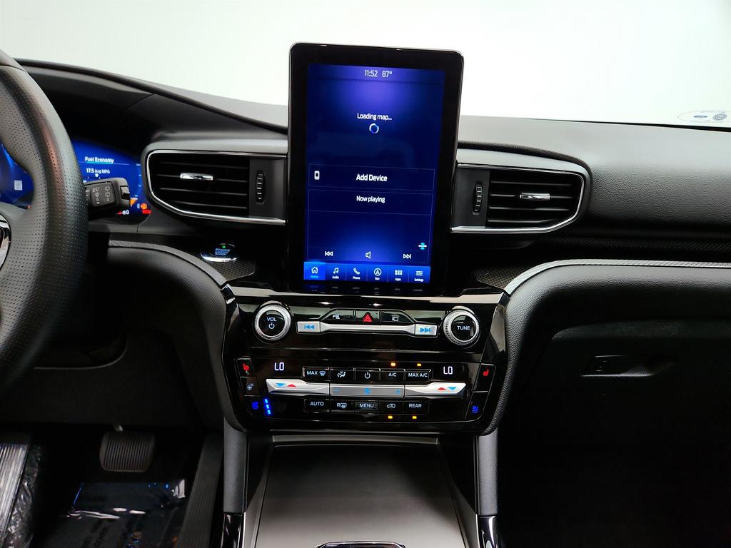 2021 Ford Explorer ST photo
