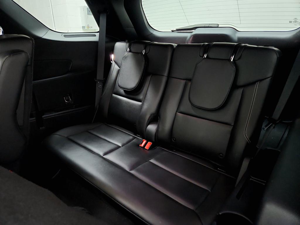 2021 Ford Explorer ST photo