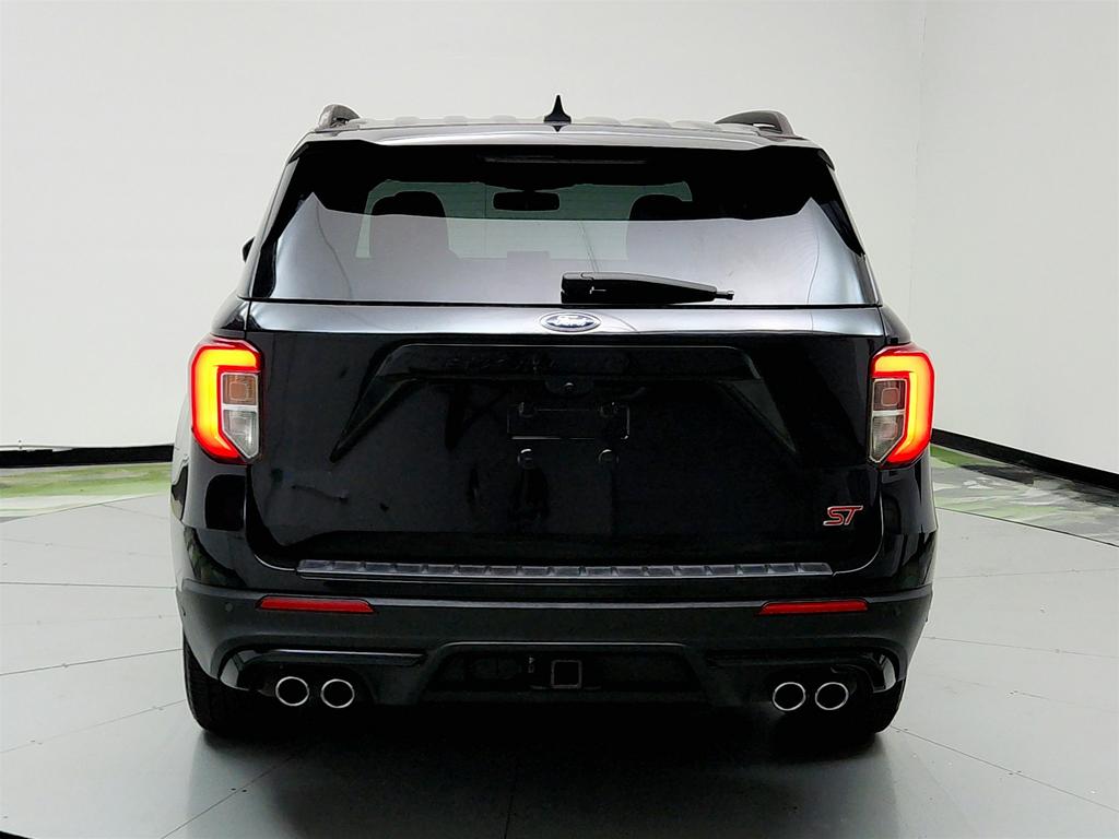 2021 Ford Explorer ST photo