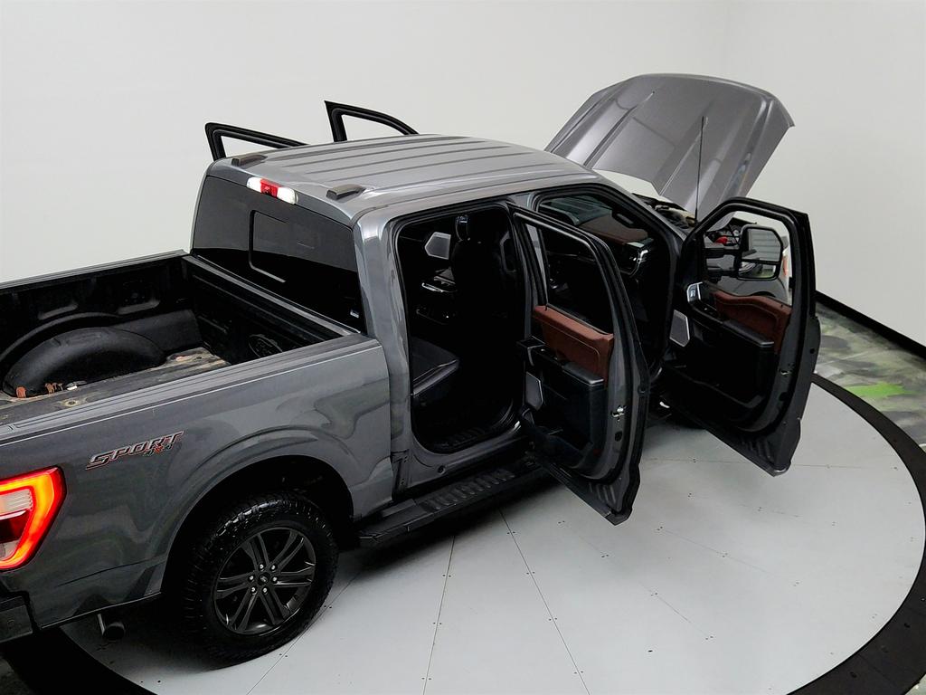 2021 Ford F150 Lariat photo