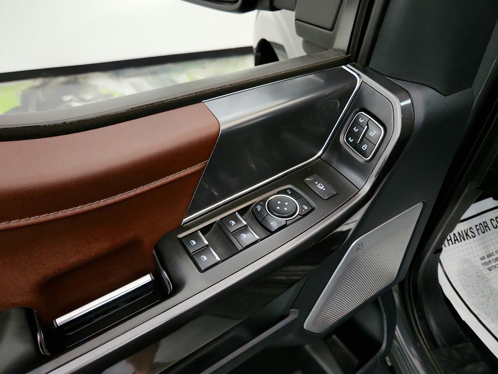 2021 Ford F150 Lariat photo