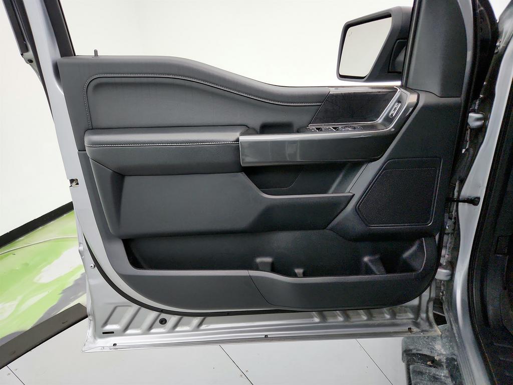 2022 Ford F150 XLT photo
