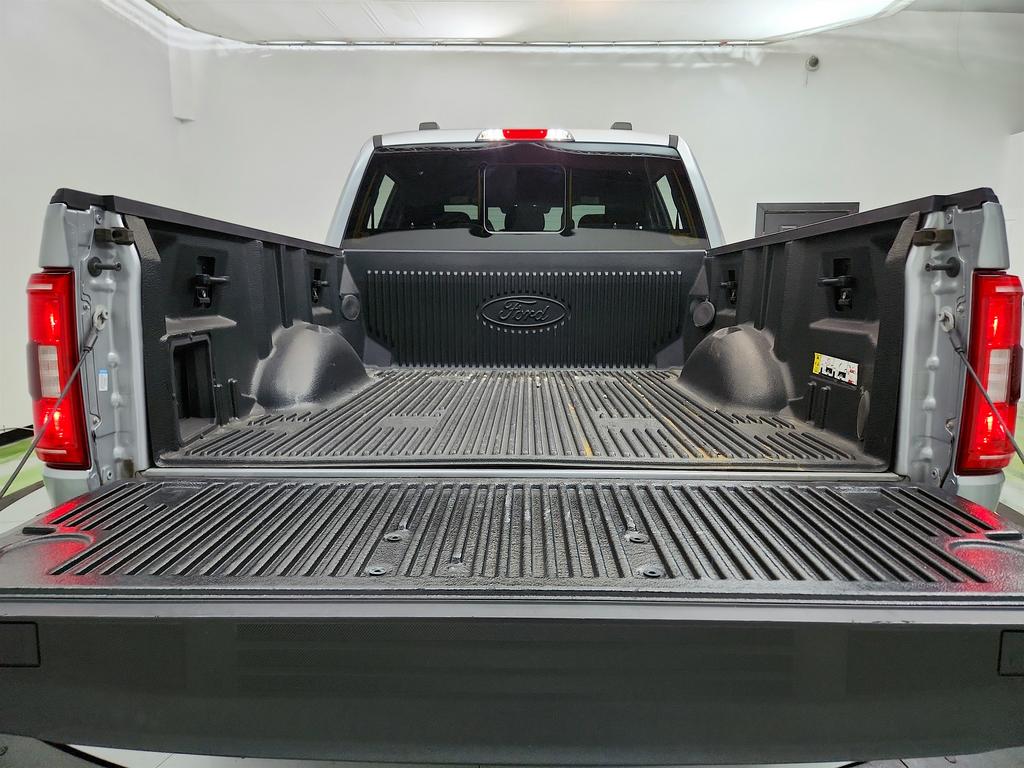 2022 Ford F150 XLT photo