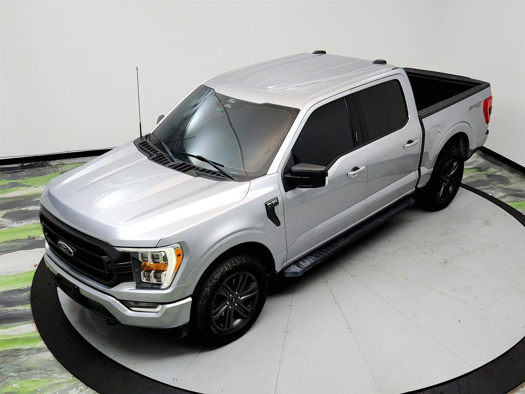 2022 Ford F150 XLT photo
