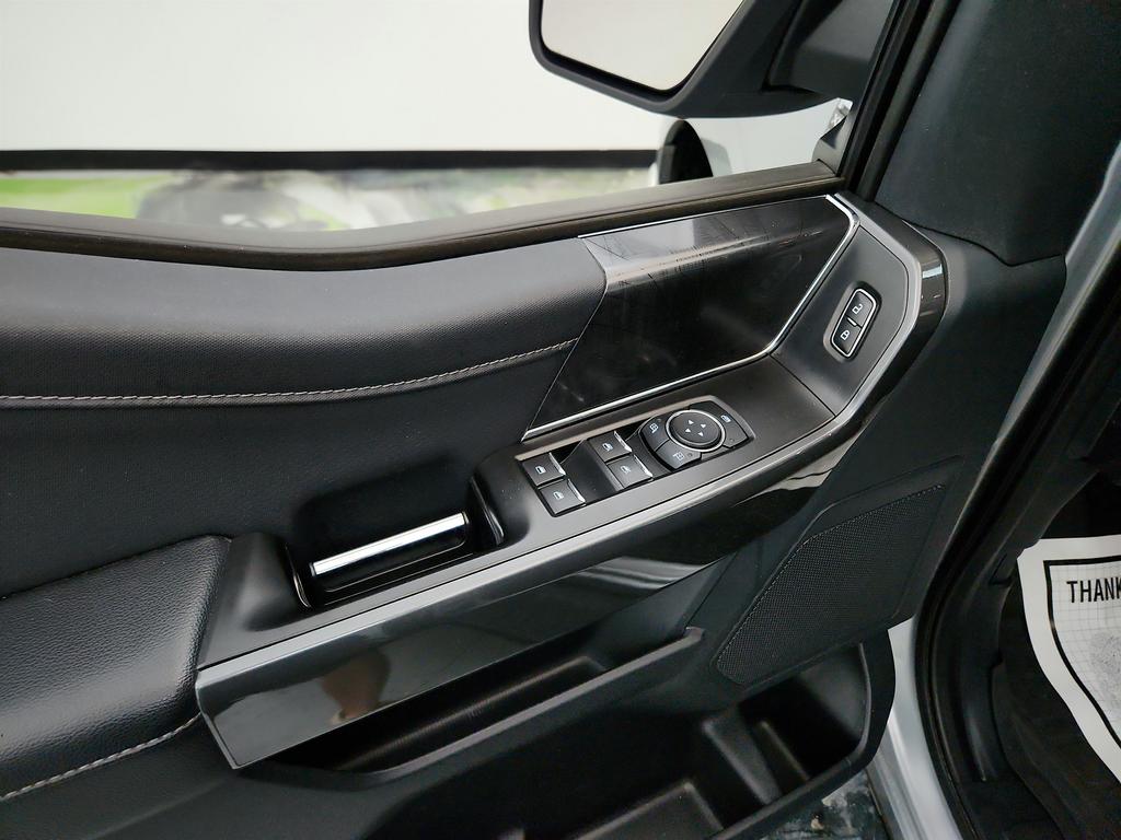 2022 Ford F150 XLT photo