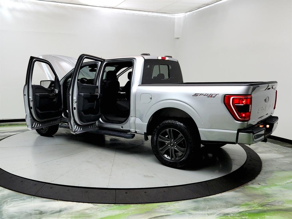 2022 Ford F150 XLT photo