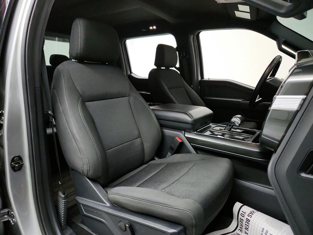 2022 Ford F150 XLT photo