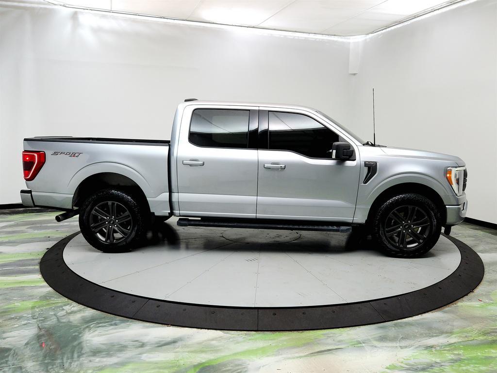 2022 Ford F150 XLT photo