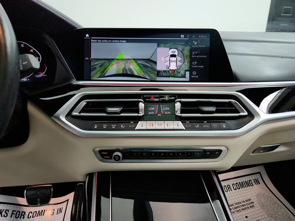 2021 BMW X7 M50i photo