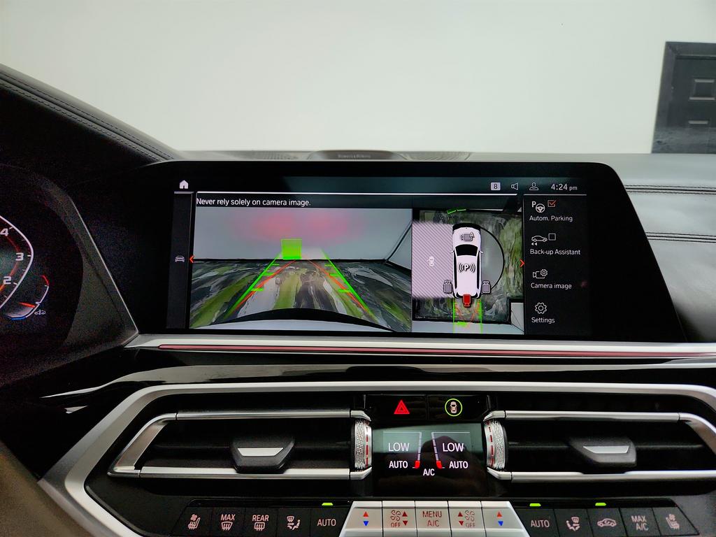 2021 BMW X7 M50i photo