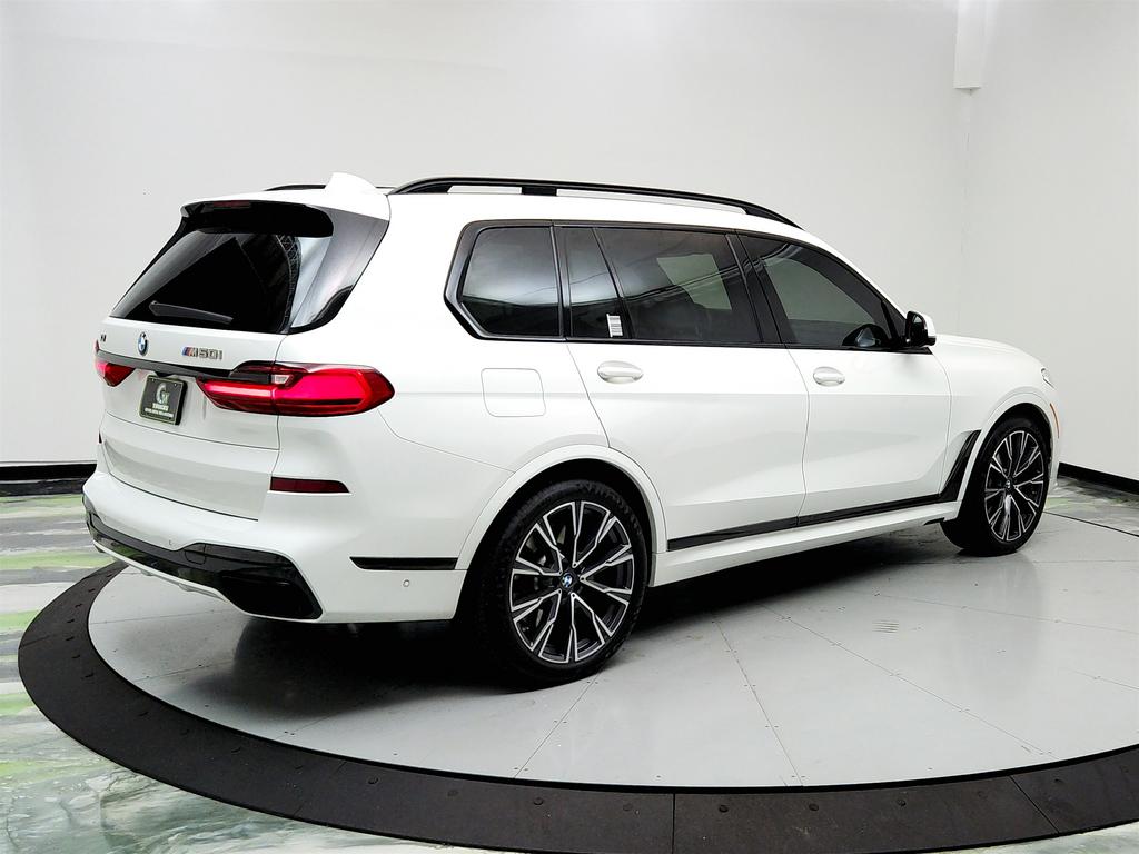 2021 BMW X7 M50i photo