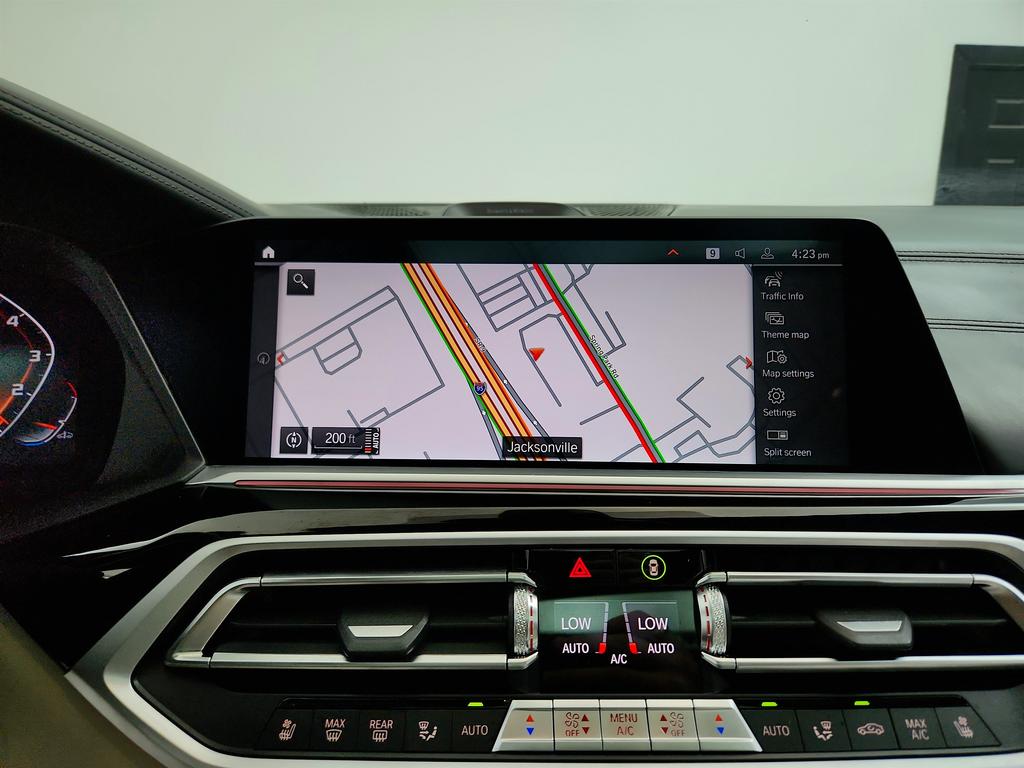 2021 BMW X7 M50i photo