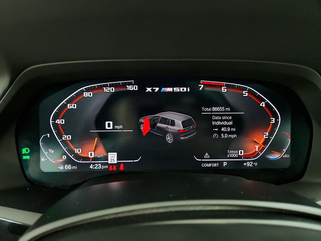 2021 BMW X7 M50i photo