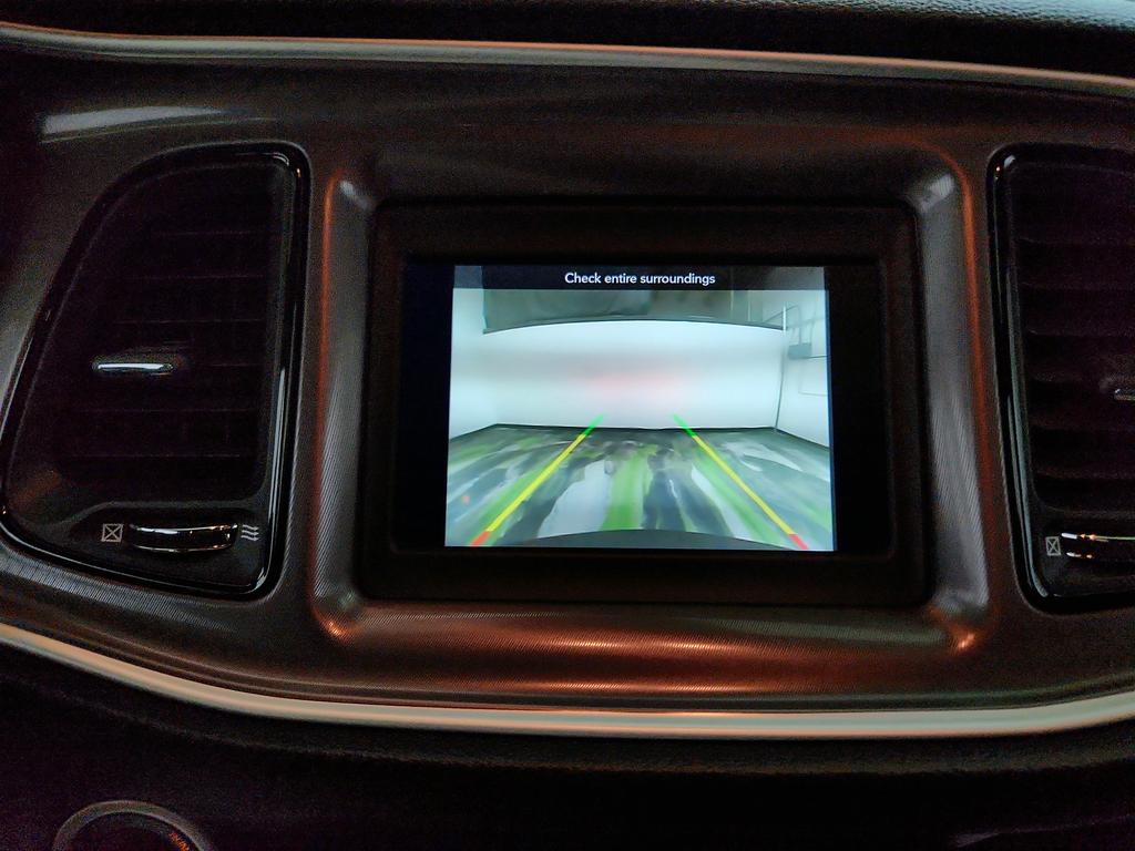 2022 Dodge Challenger SXT photo