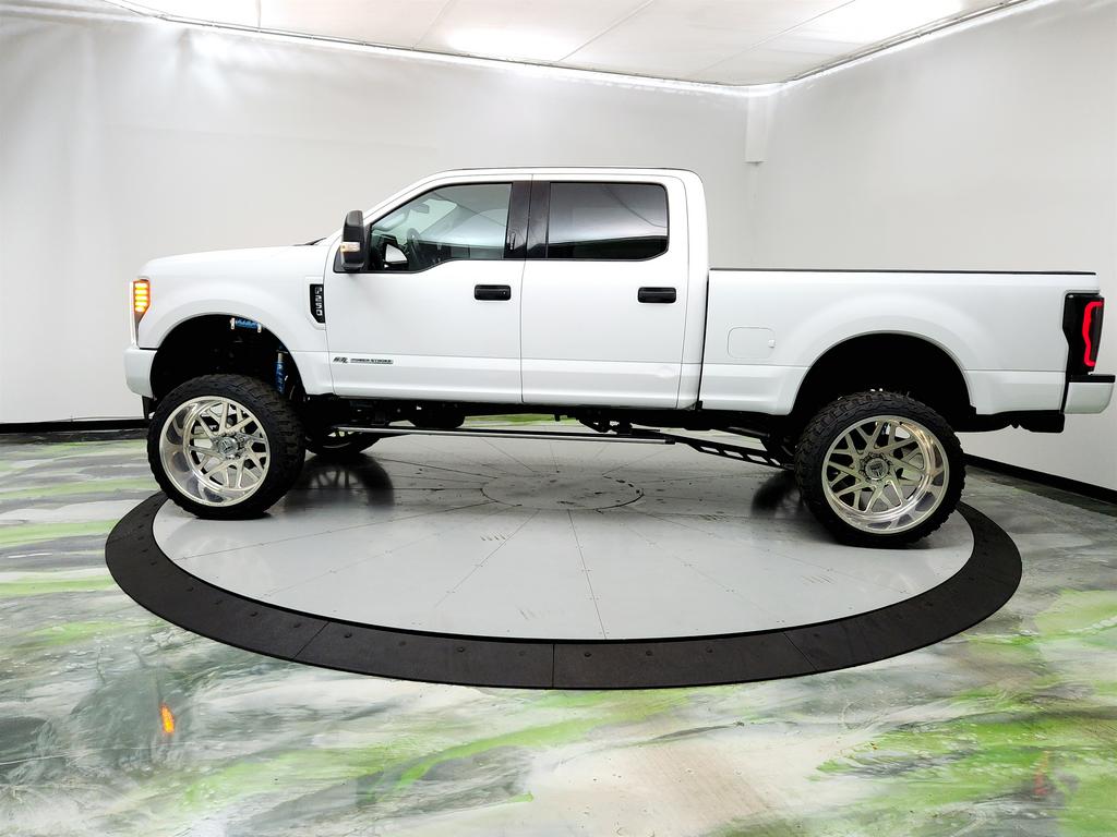 2019 Ford F250sd XLT photo