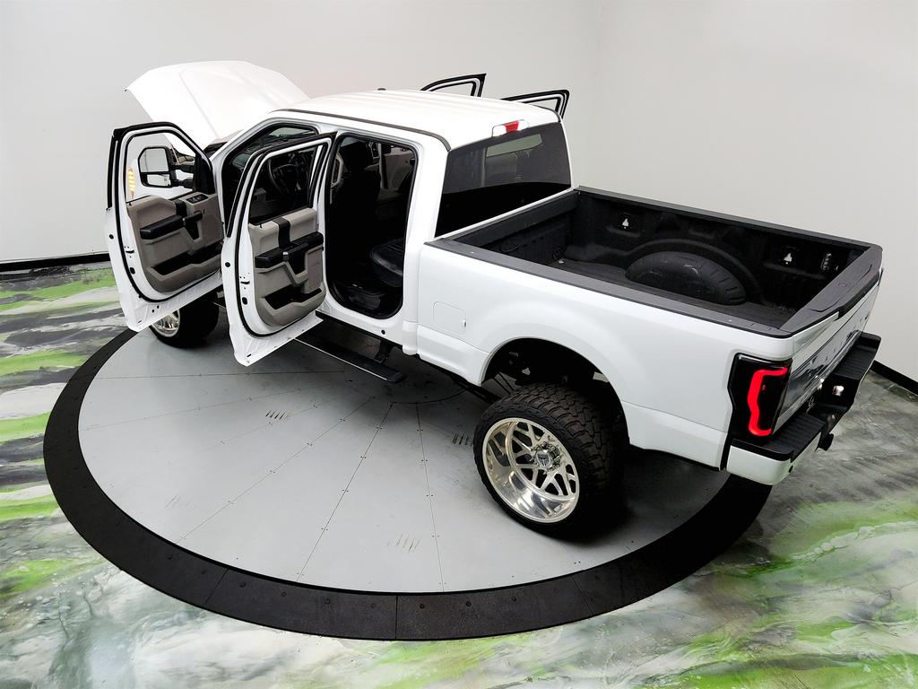 2019 Ford F250sd XLT photo