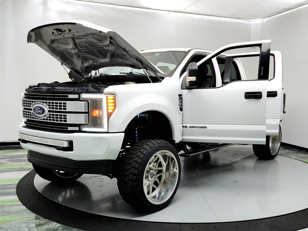 2019 Ford F250sd XLT photo