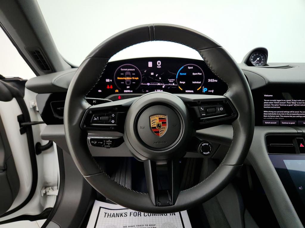 2021 Porsche Taycan 4S photo