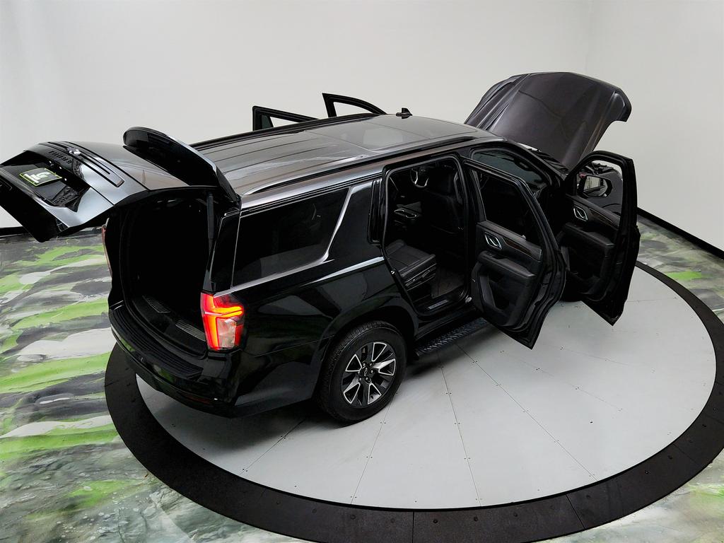 2023 Chevrolet Tahoe Z71 photo