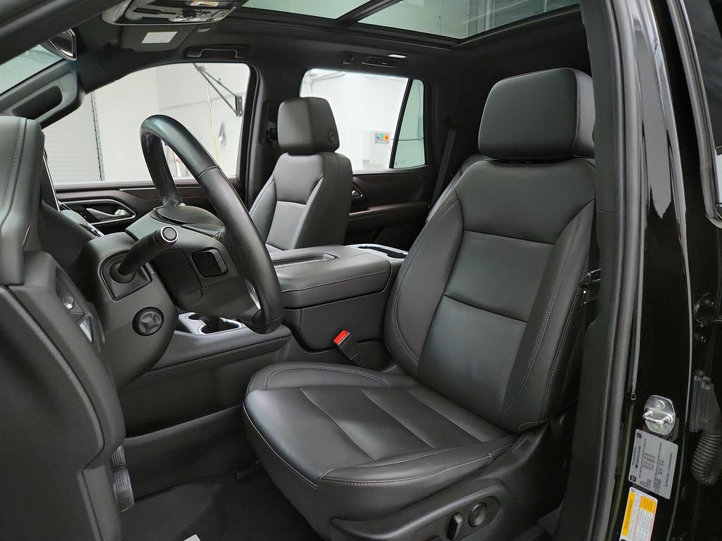 2023 Chevrolet Tahoe Z71 photo