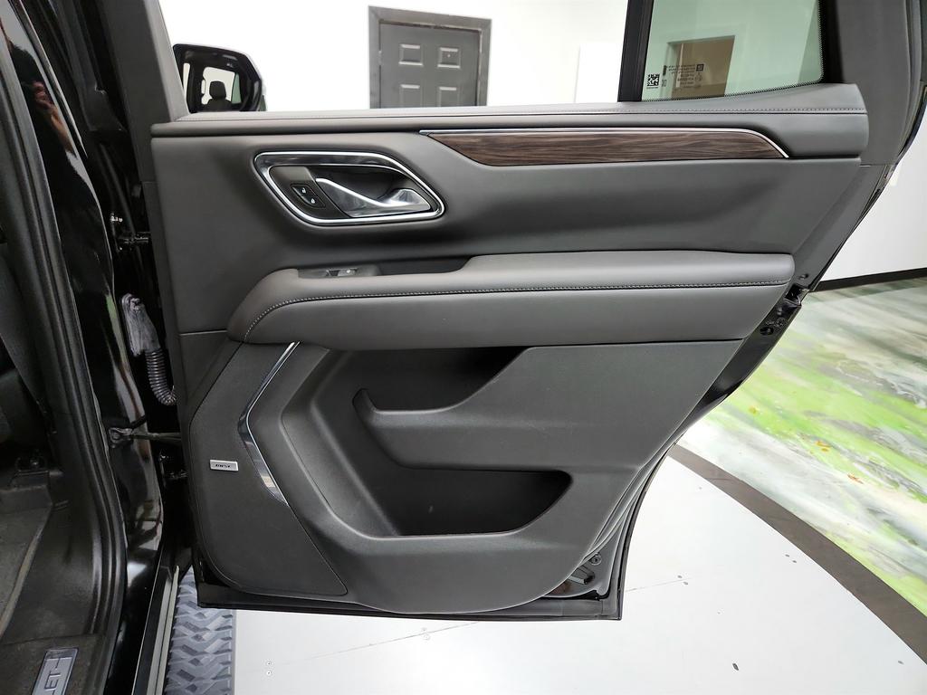 2023 Chevrolet Tahoe Z71 photo