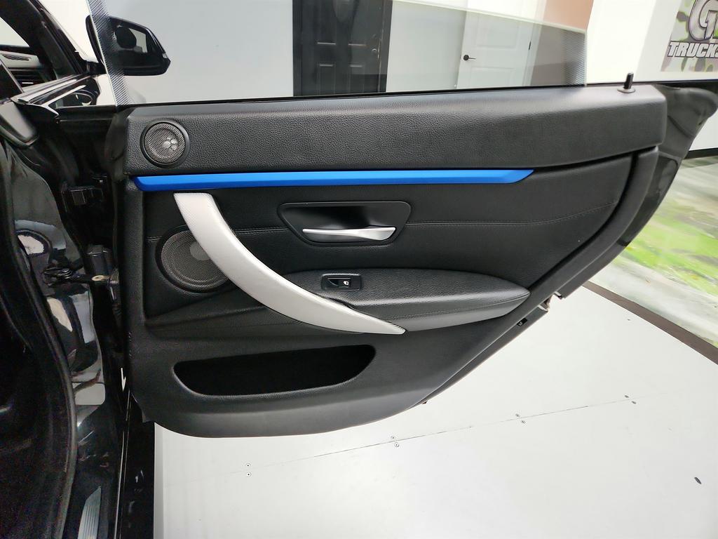 2016 BMW 4-Series 428xi Gran Coupe photo