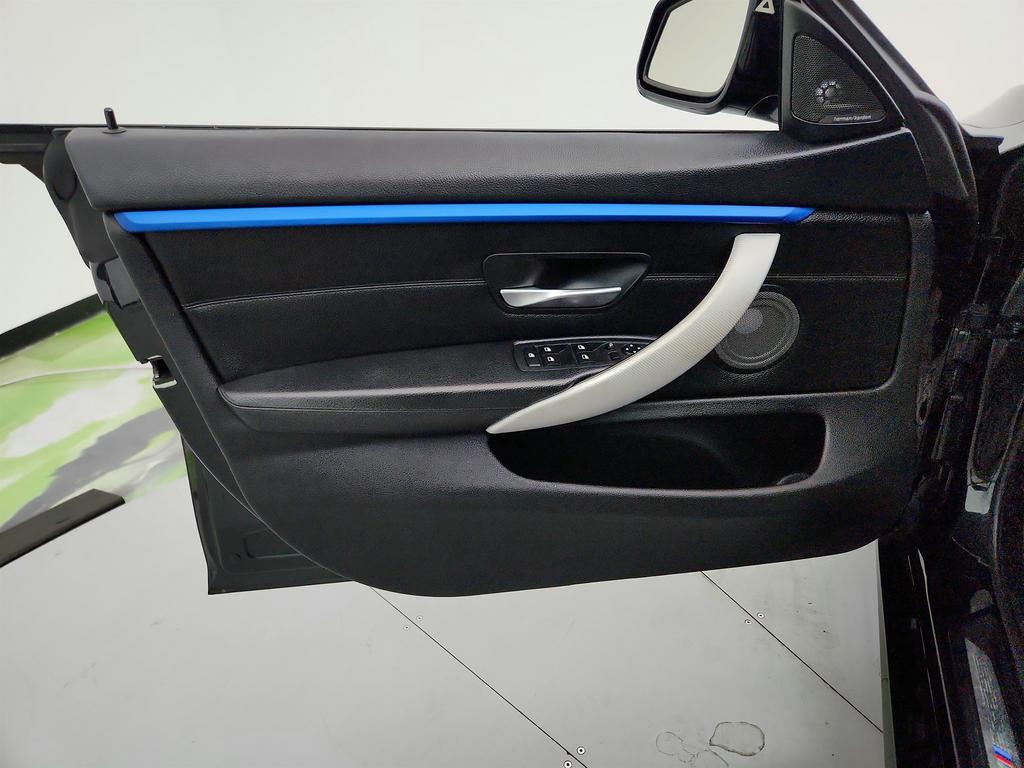 2016 BMW 4-Series 428xi Gran Coupe photo