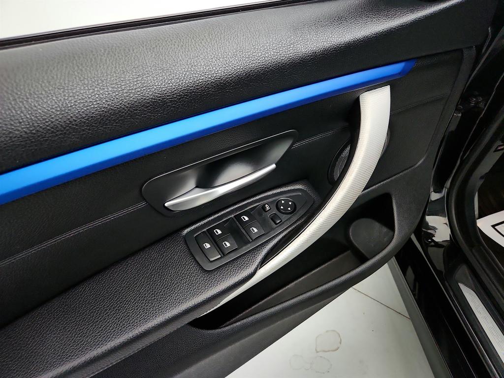2016 BMW 4-Series 428xi Gran Coupe photo