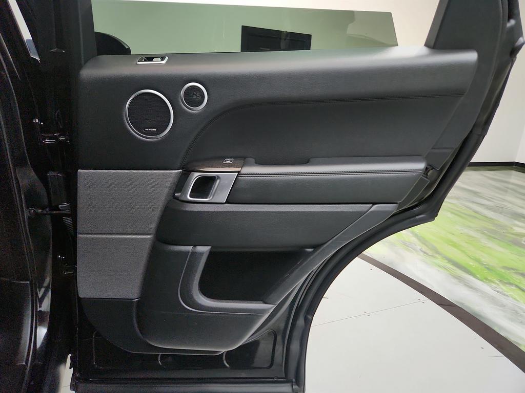 2020 Land Rover Range Rover Sport - $23,995
