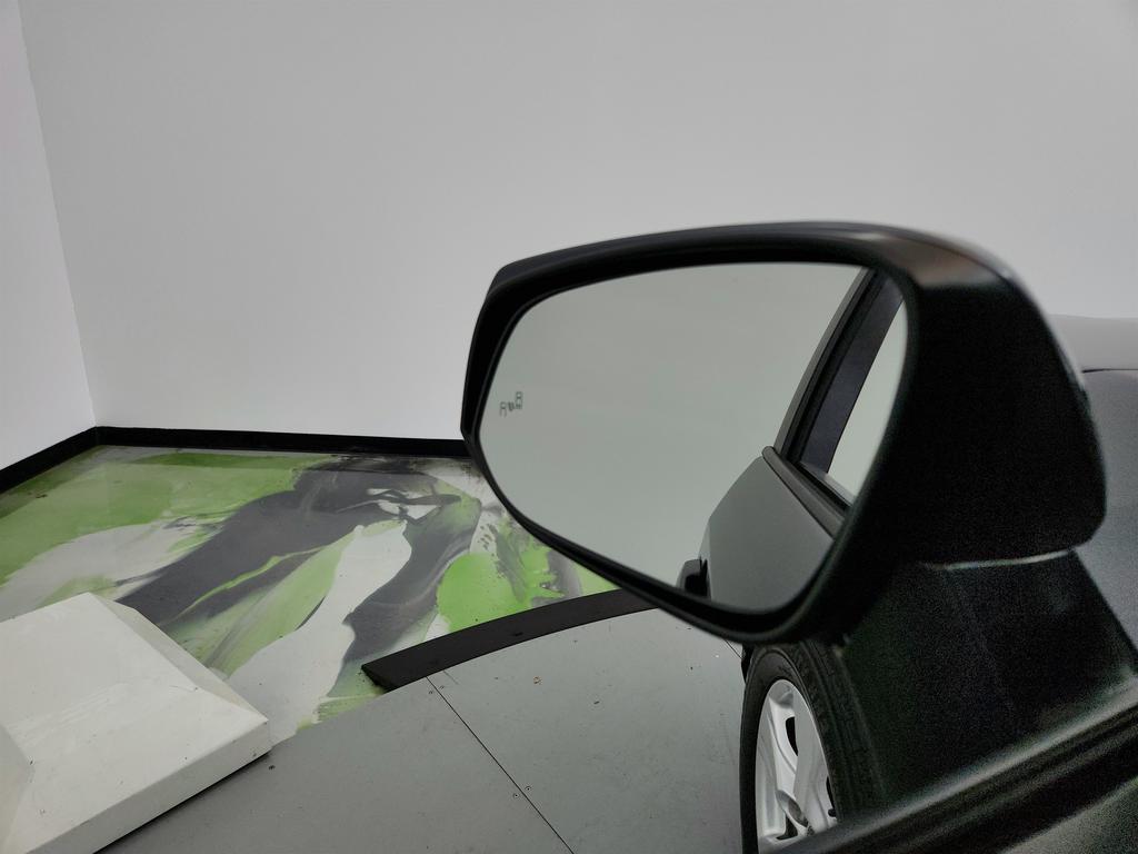 2021 Toyota RAV4 XLE photo