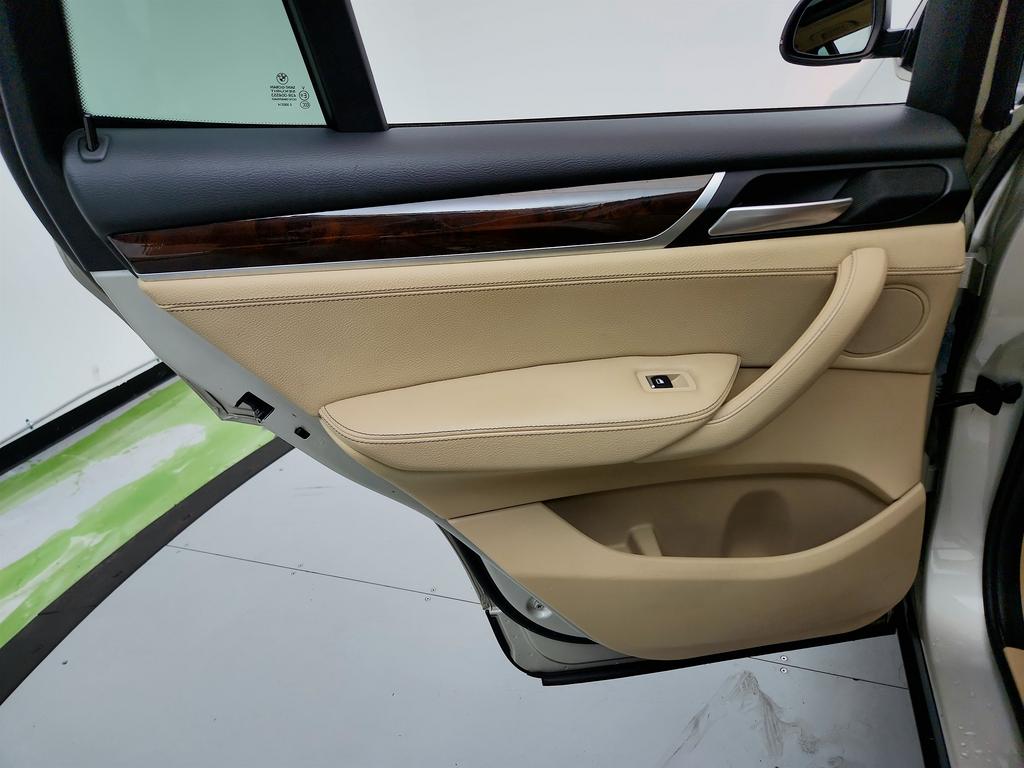 2016 BMW X3 Xdrive28i photo