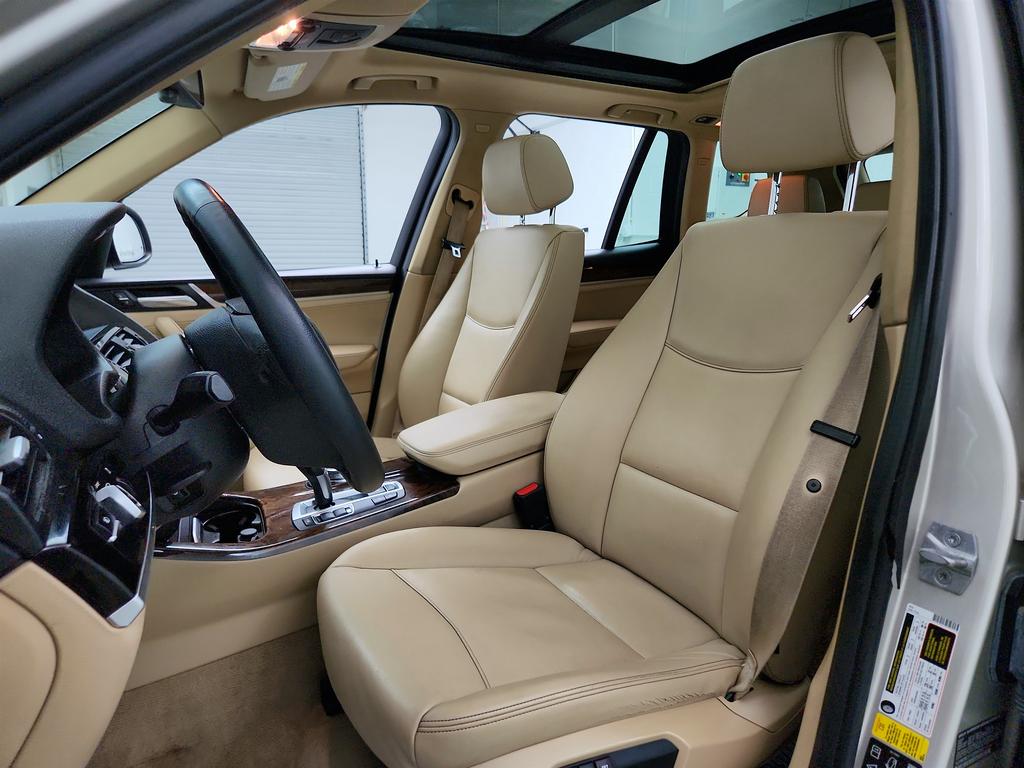 2016 BMW X3 Xdrive28i photo