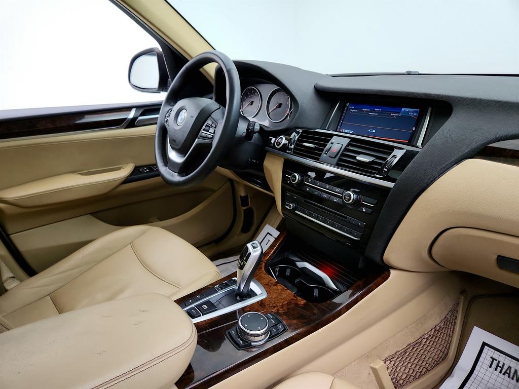 2016 BMW X3 Xdrive28i photo