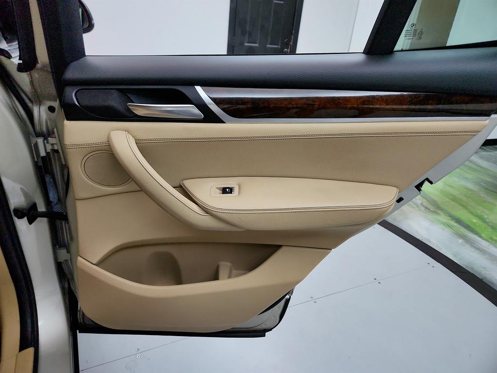 2016 BMW X3 Xdrive28i photo