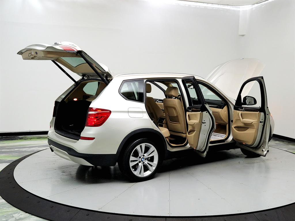 2016 BMW X3 Xdrive28i photo