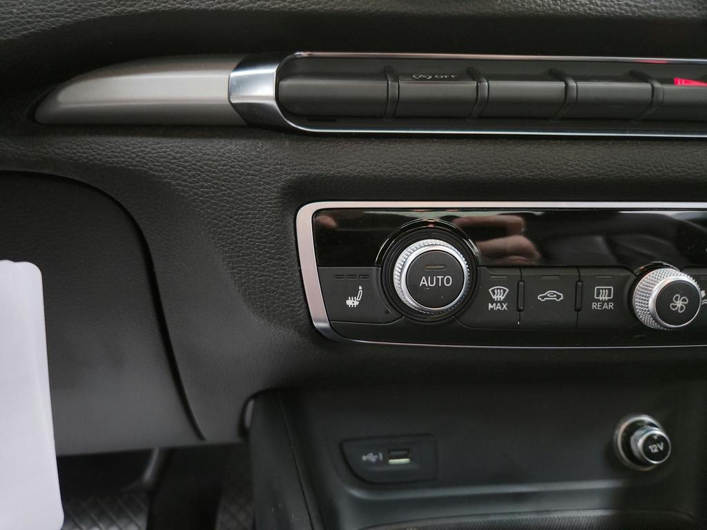 2018 Audi A3 Premium photo
