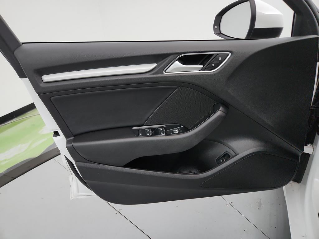2018 Audi A3 Premium photo