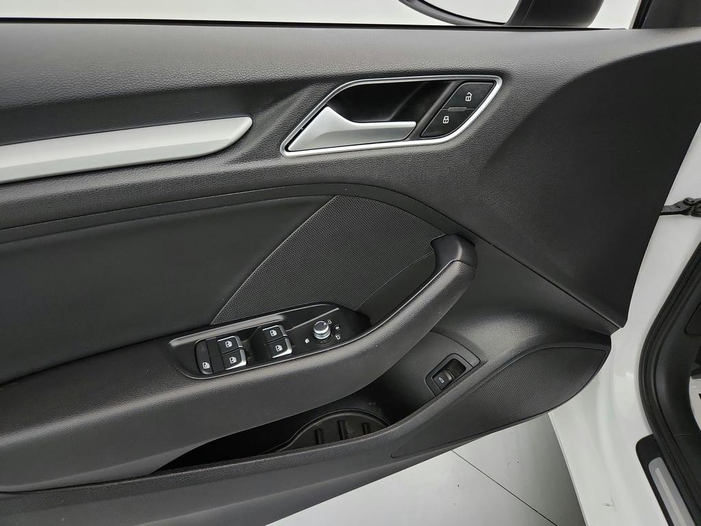 2018 Audi A3 Premium photo