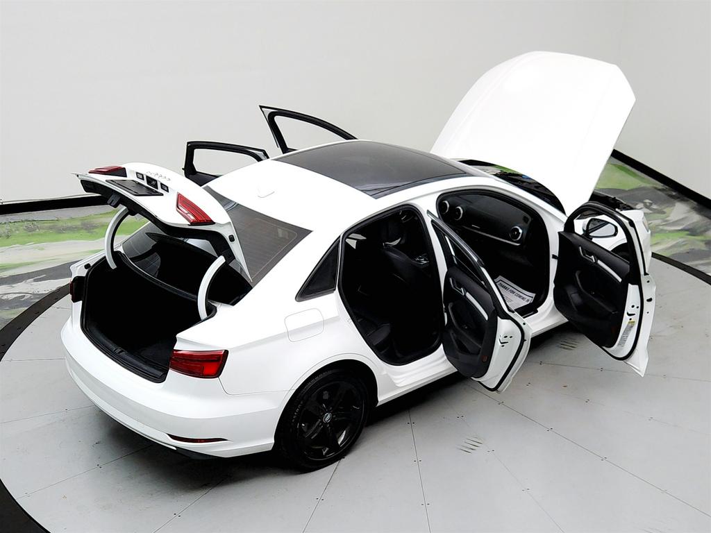 2018 Audi A3 Premium photo