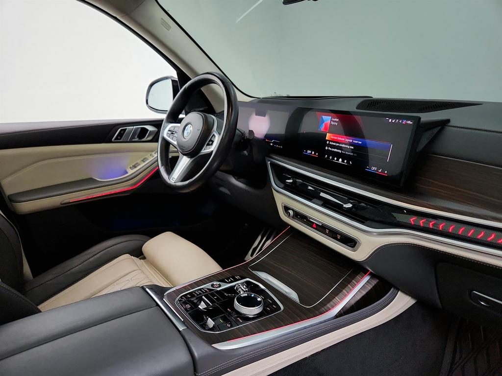 2024 BMW X7 Xdrive40i photo