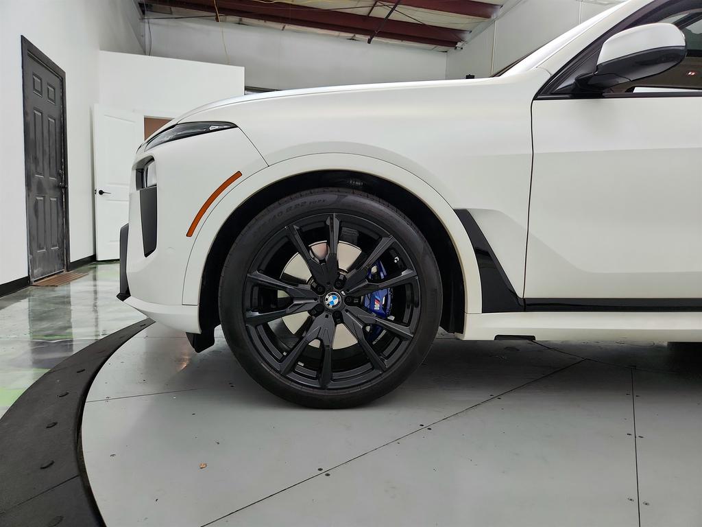 2024 BMW X7 Xdrive40i photo