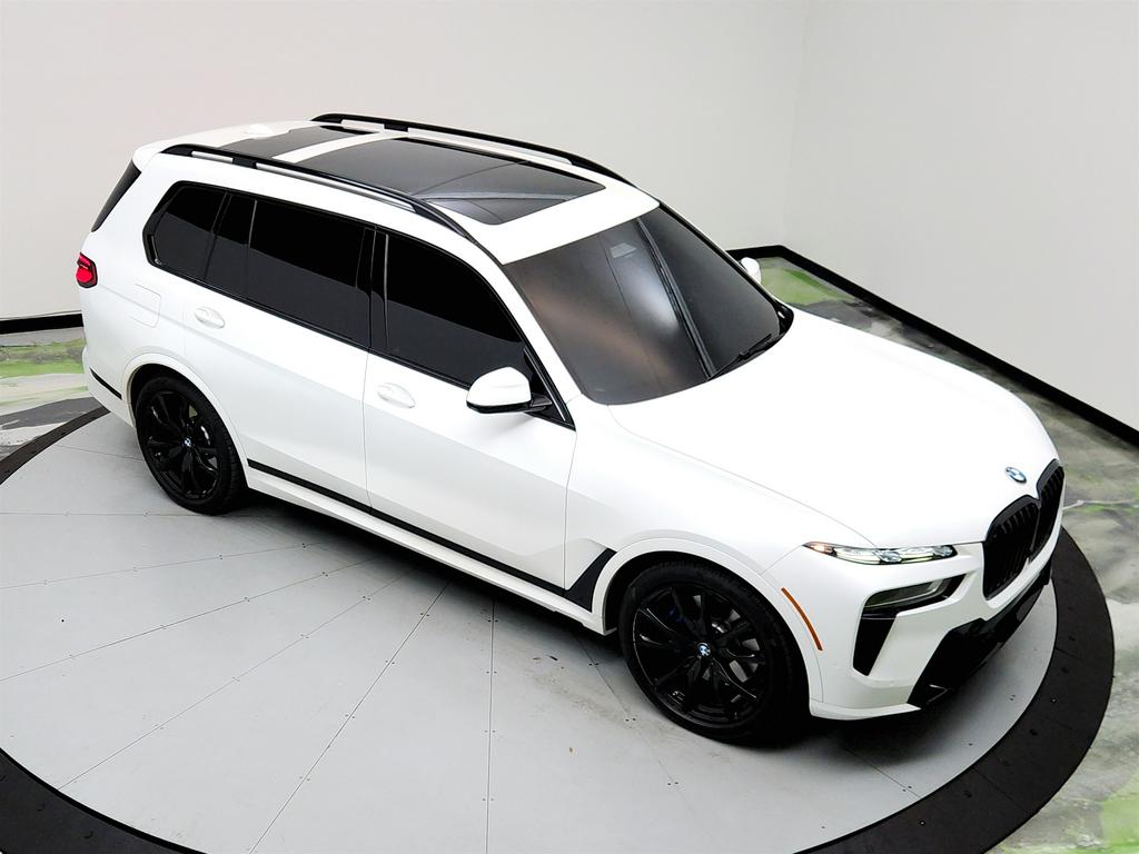 2024 BMW X7 Xdrive40i photo