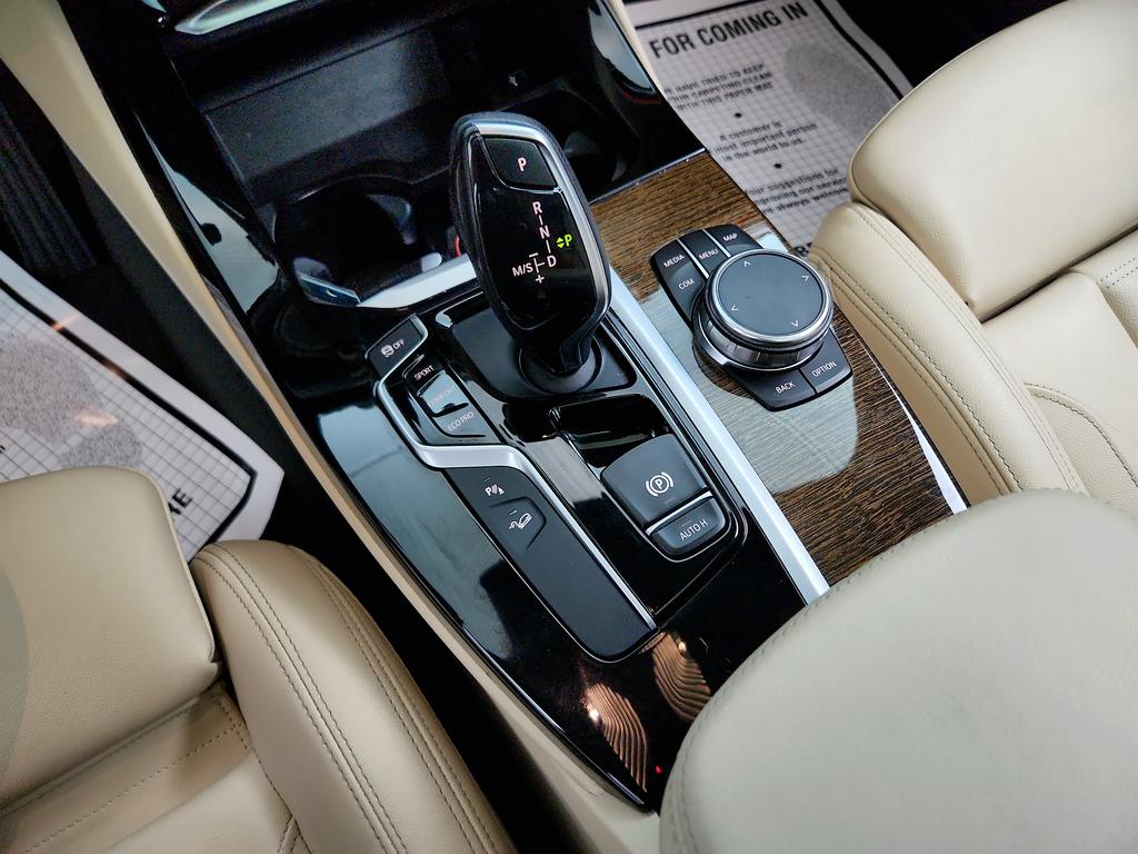 2019 BMW X3 Xdrive30i photo