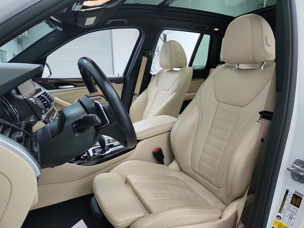 2019 BMW X3 Xdrive30i photo