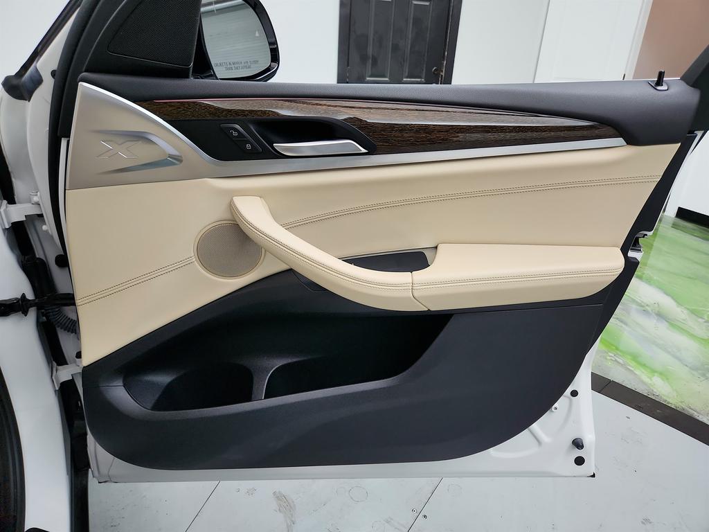 2019 BMW X3 Xdrive30i photo