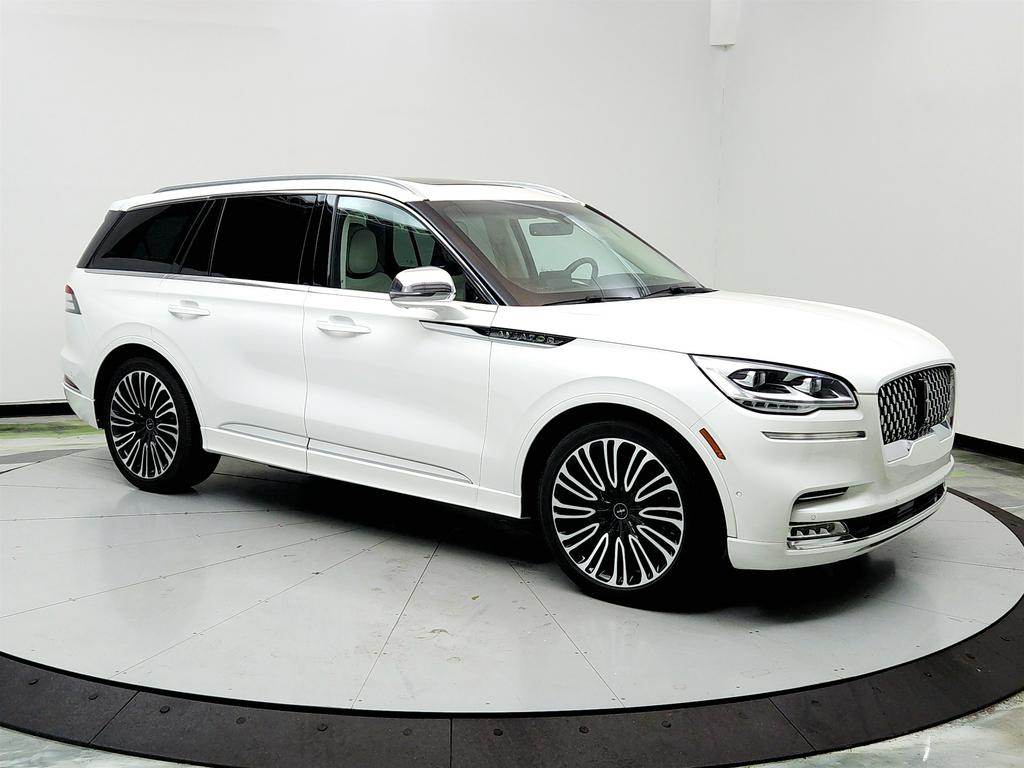2020 Lincoln Aviator Black Label photo
