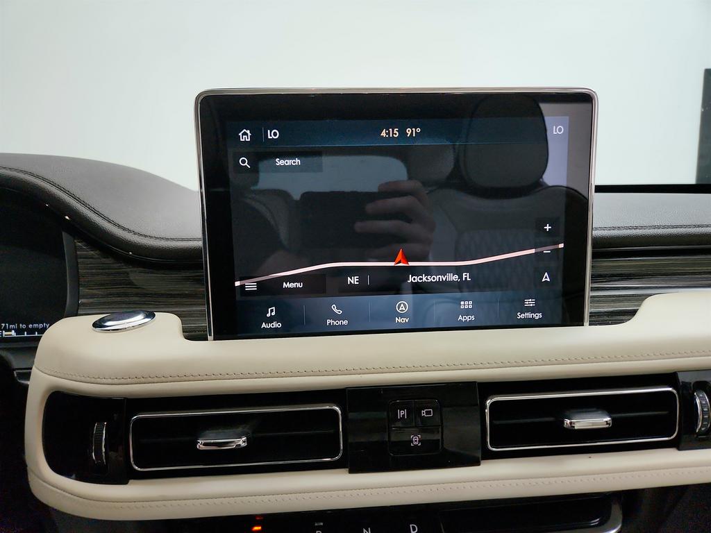2020 Lincoln Aviator Black Label photo