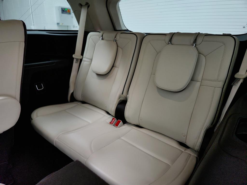 2020 Lincoln Aviator Black Label photo