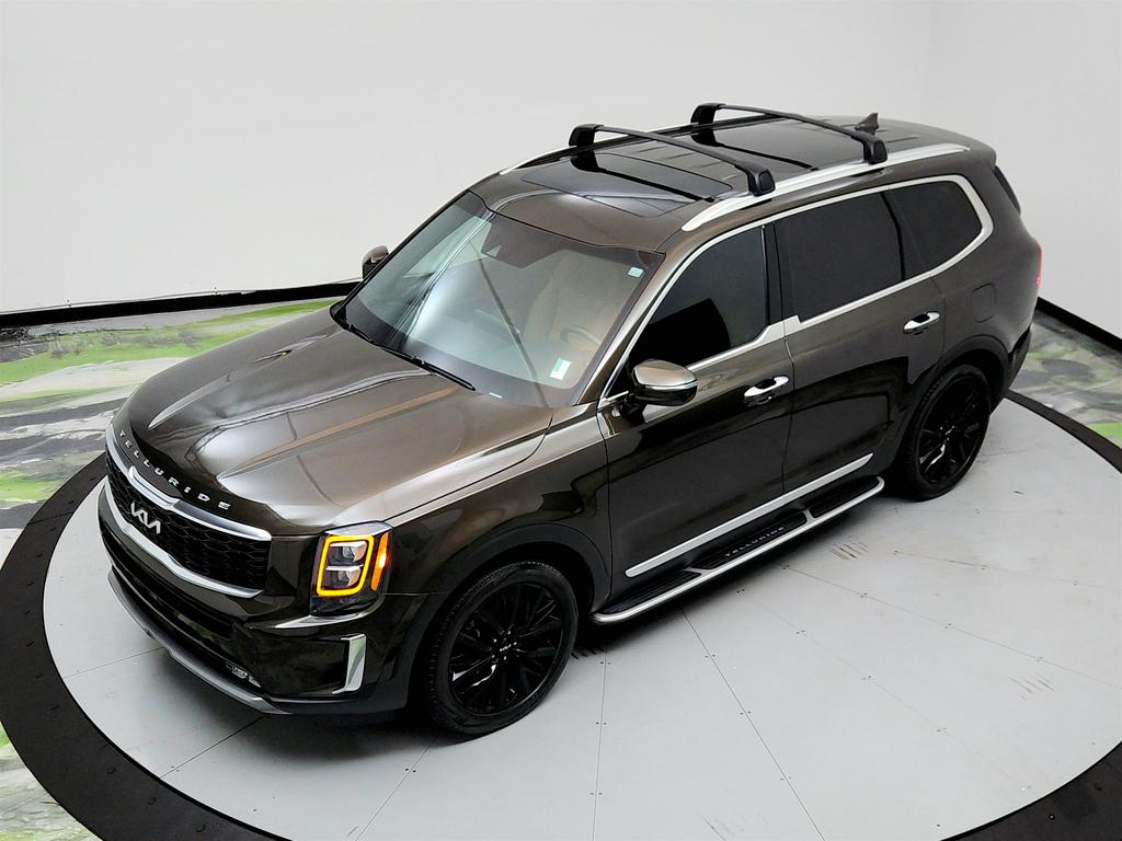 2022 Kia Telluride SX photo